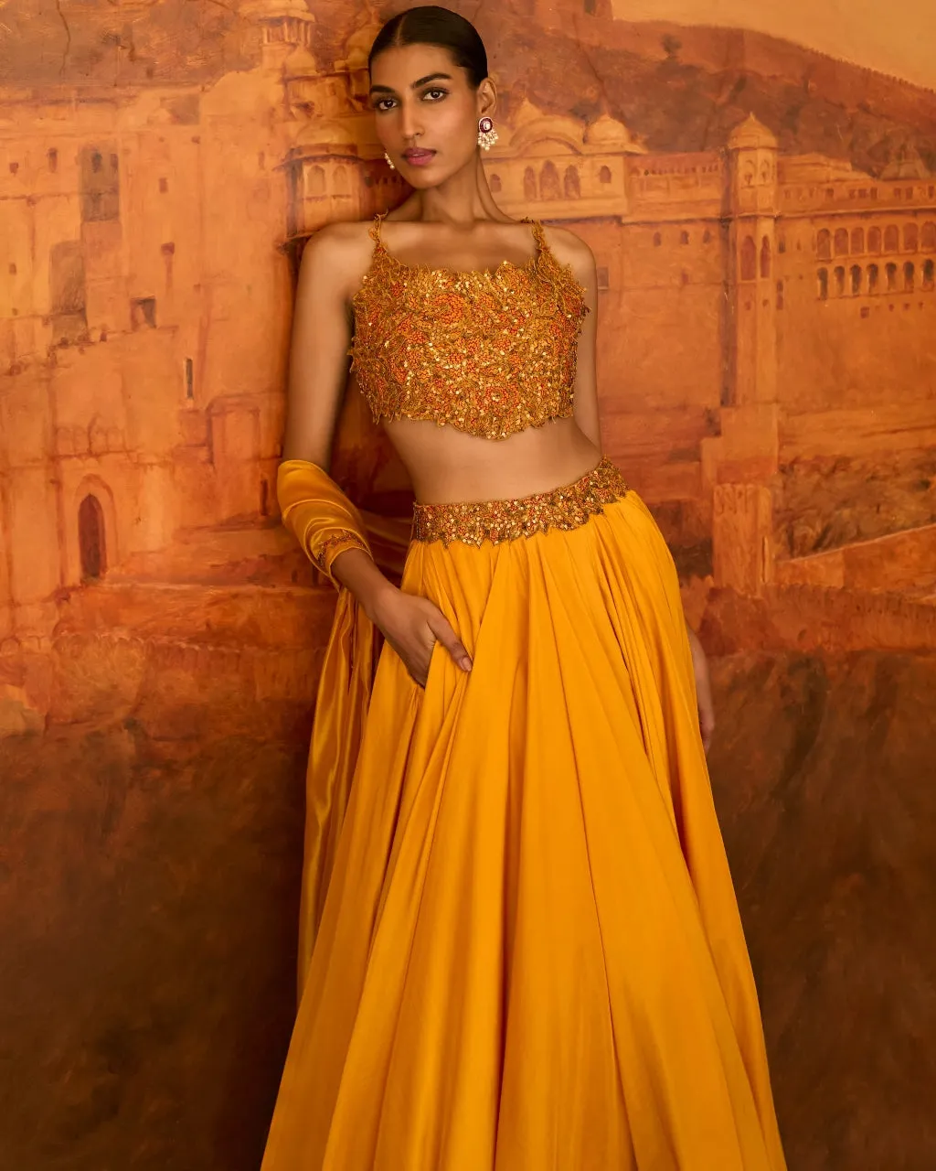 Choli ke Peeche Lehenga