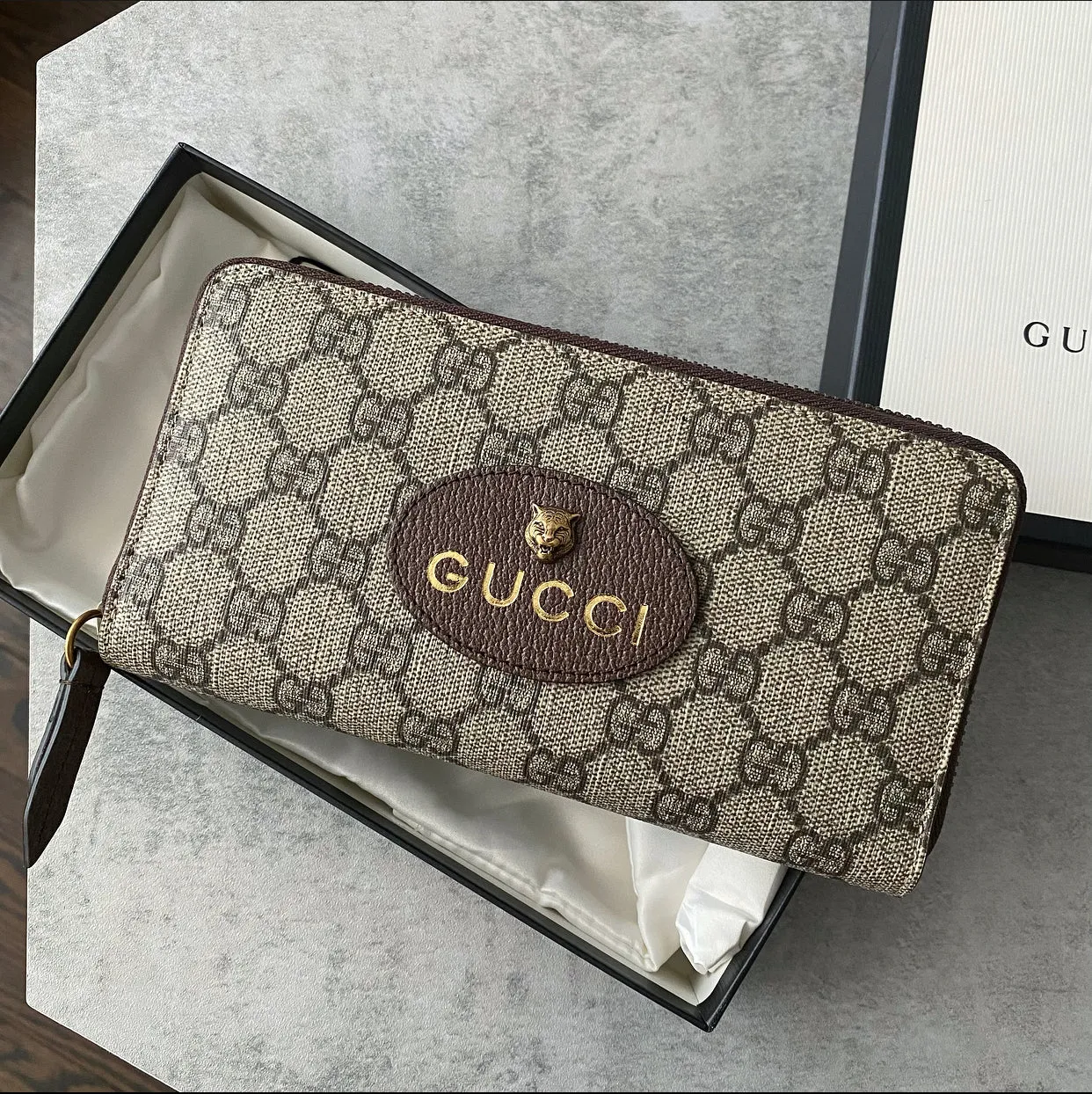 Gucci Neo Monogram Long Continental Zippy Wallet