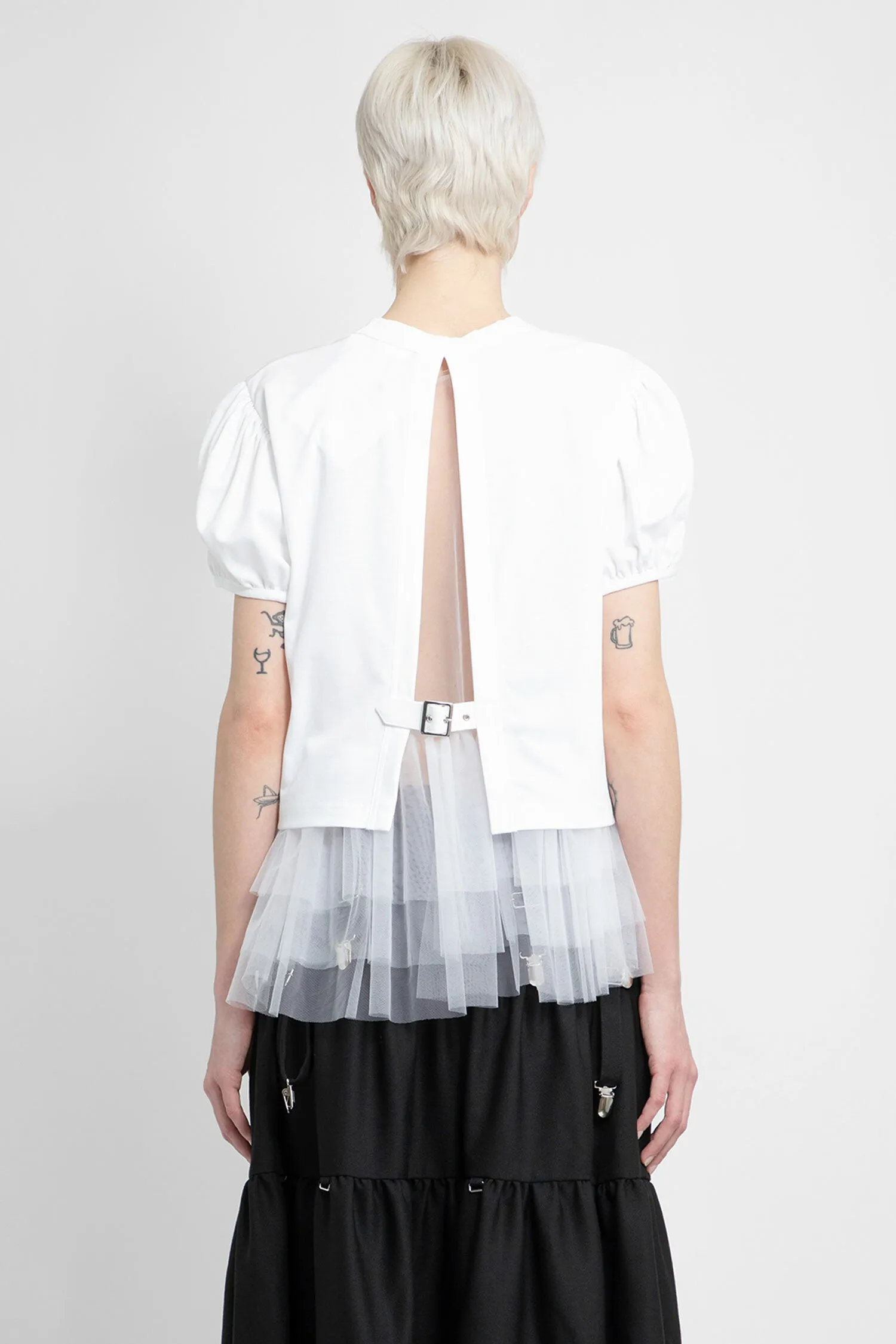 NOIR KEI NINOMIYA WOMAN WHITE T-SHIRTS & TANK TOPS