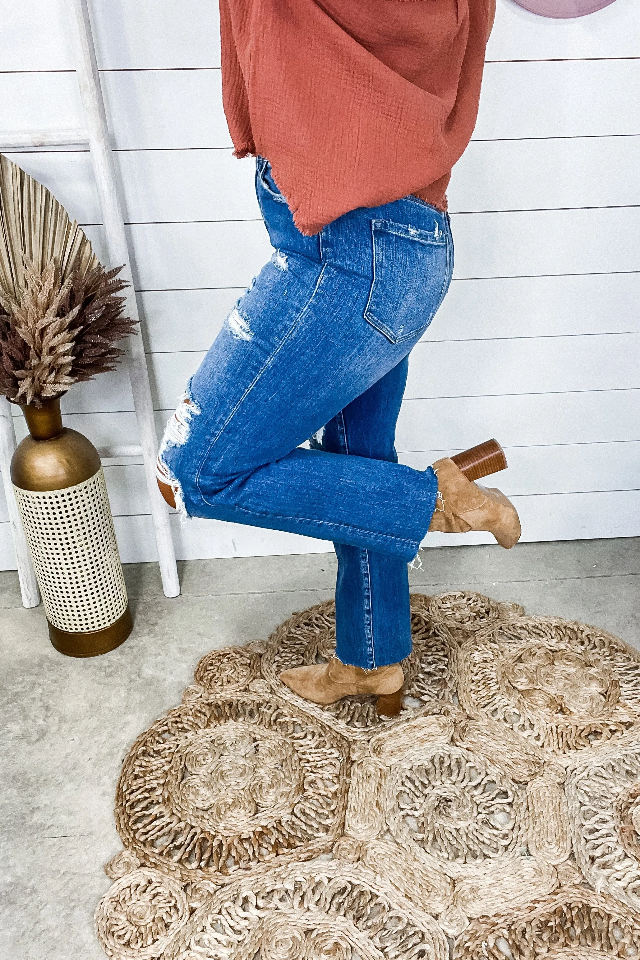 The Sasha's- Medium Wash Distressed Relaxed Fit Straight Leg Jeans