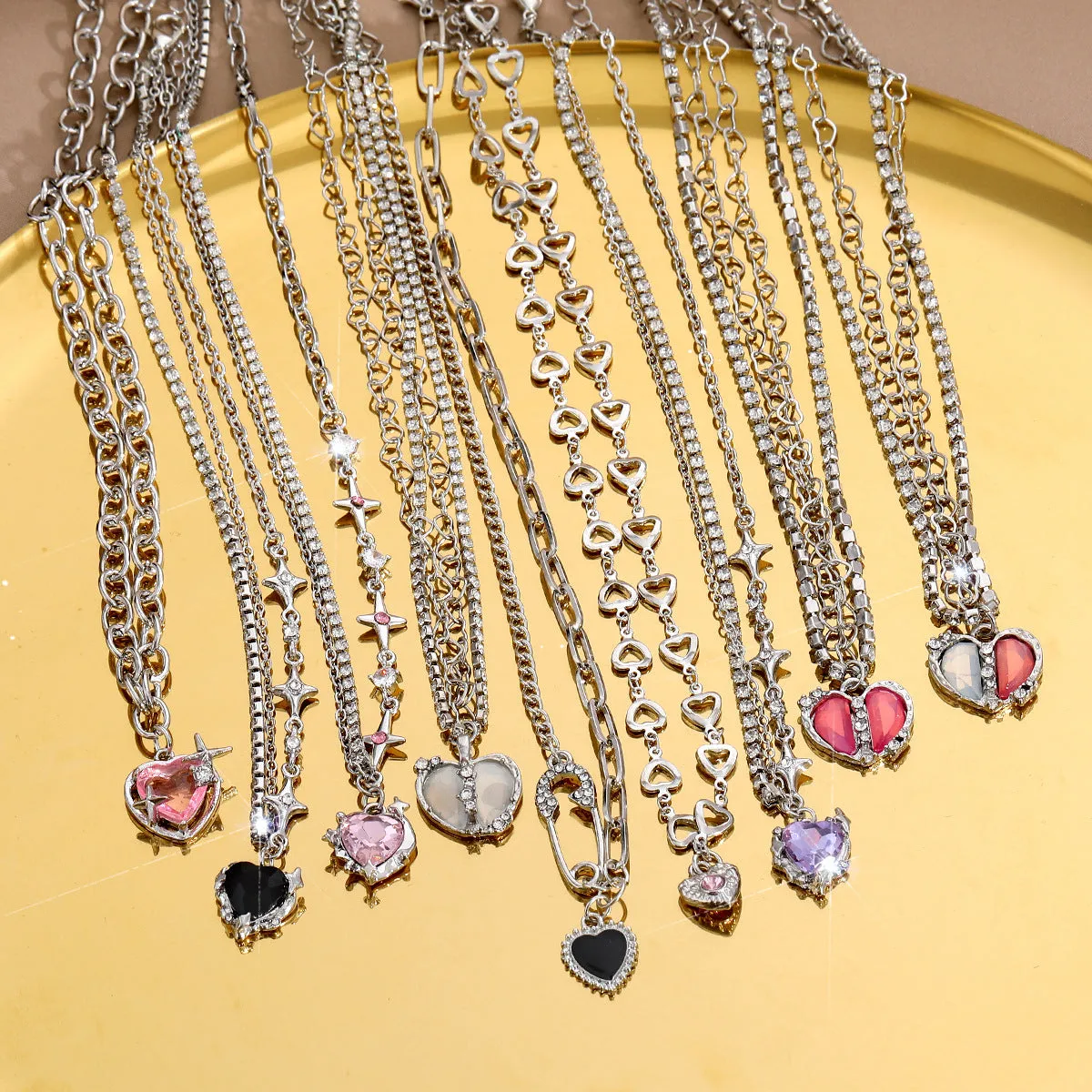 Y2K / E-Girl Style Necklace With Heart Pendant